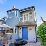 Beautiful Beach Home - Ocean View, Ac & Patio